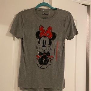 NWOT Minnie Mouse tee